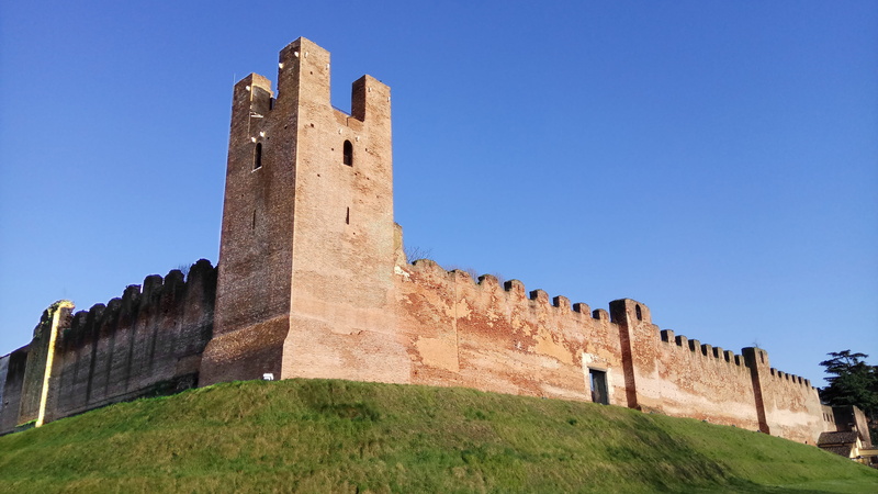 5K, the past, fort, built structure, ancient civilization, history, castelfranco veneto, no people, castle, architecture, building, low angle view, outdoors