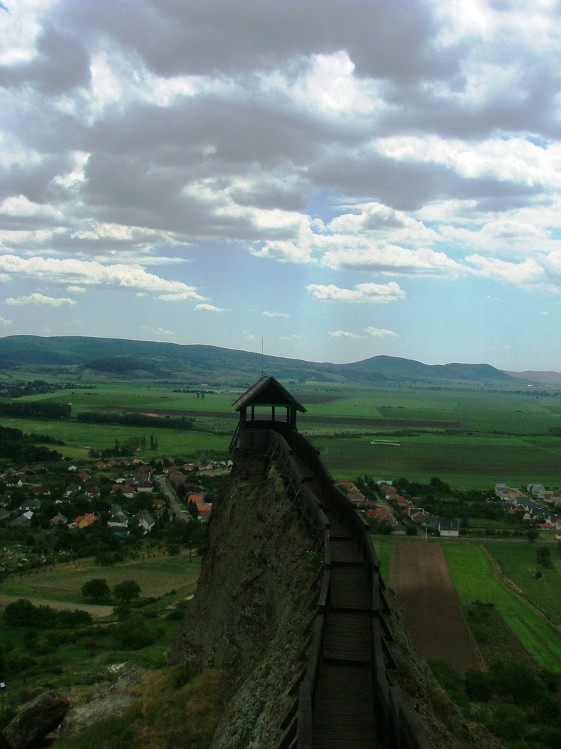 tranquility, travel destinations, outdoors, cloud - sky, Castle, zemplén-hg, sziklaív, environment, Ruins, 1080P, lookout tower, scenics, History, stair