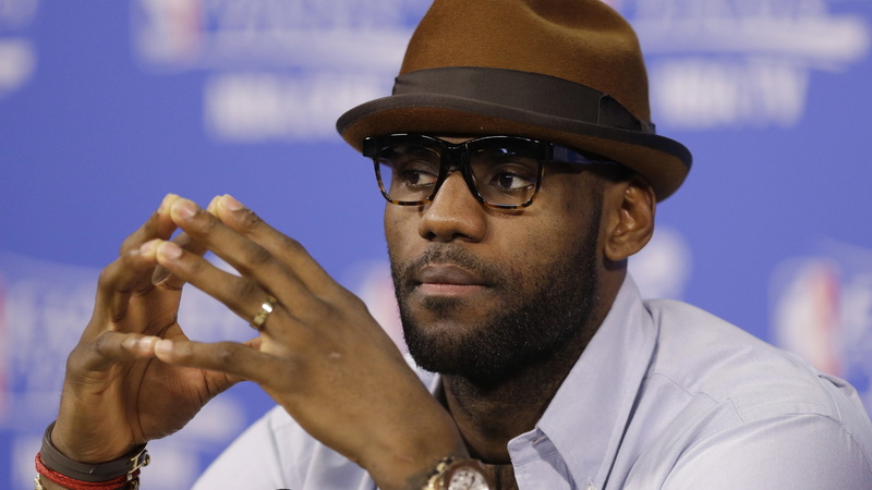 NBA, white, sitting, Best Basketball Players of 2015, Cleveland Cavaliers, LeBron James, wall, man, brown, wearing, infront, hat, blue, 4K