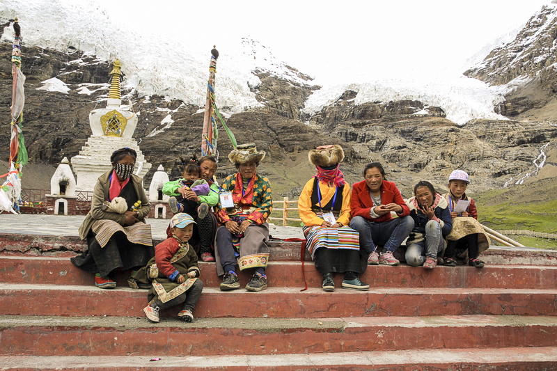 autonomous region of tibet, children, group of people, nature, asia, tibetan minority, china, sitting, connection to nepal, real people, leisure activity