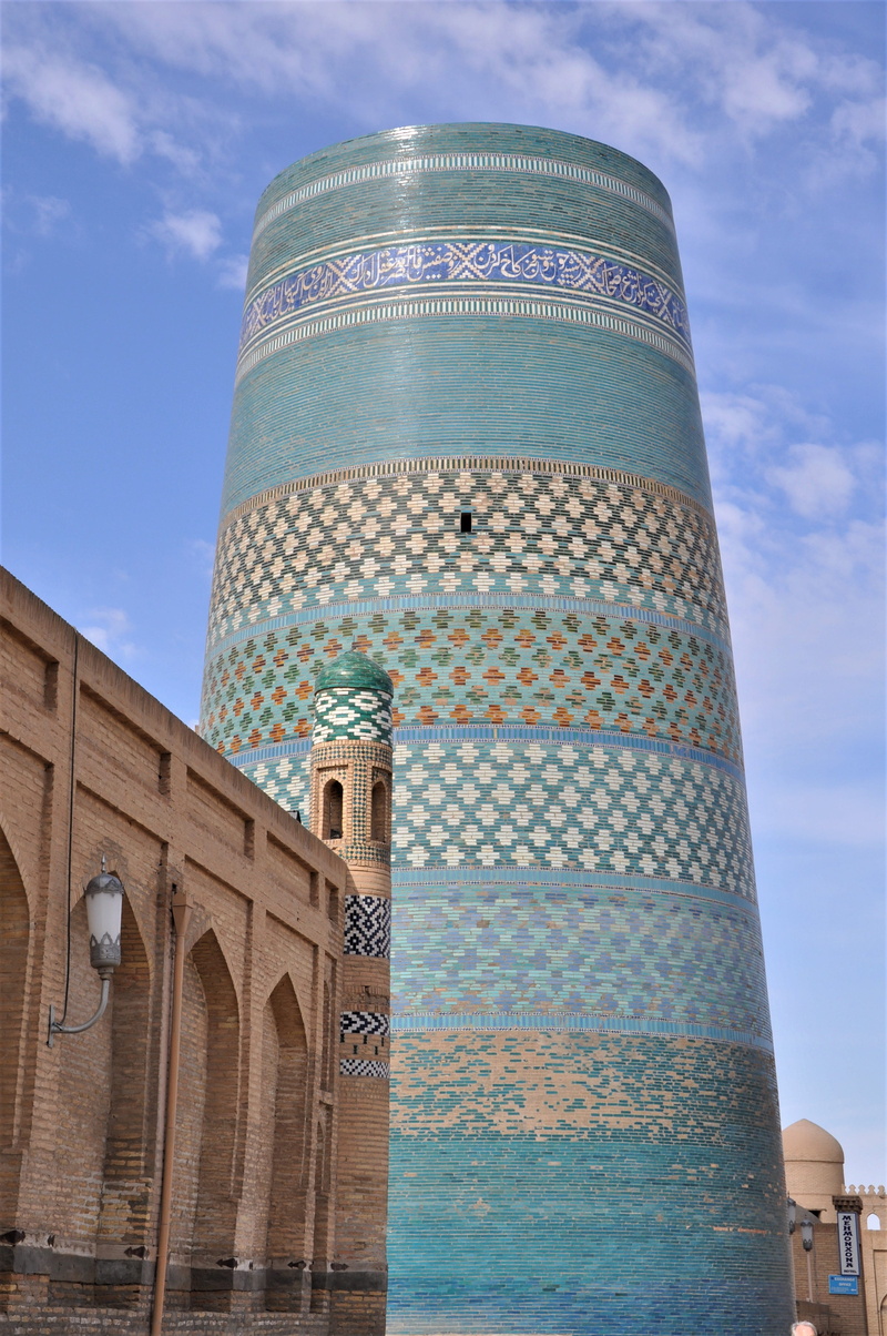 history, arch, tall - high, outdoors, cloud - sky, melly tadena minor, pattern, place of worship, no people, uzbekistan, the past, architecture, sky, building