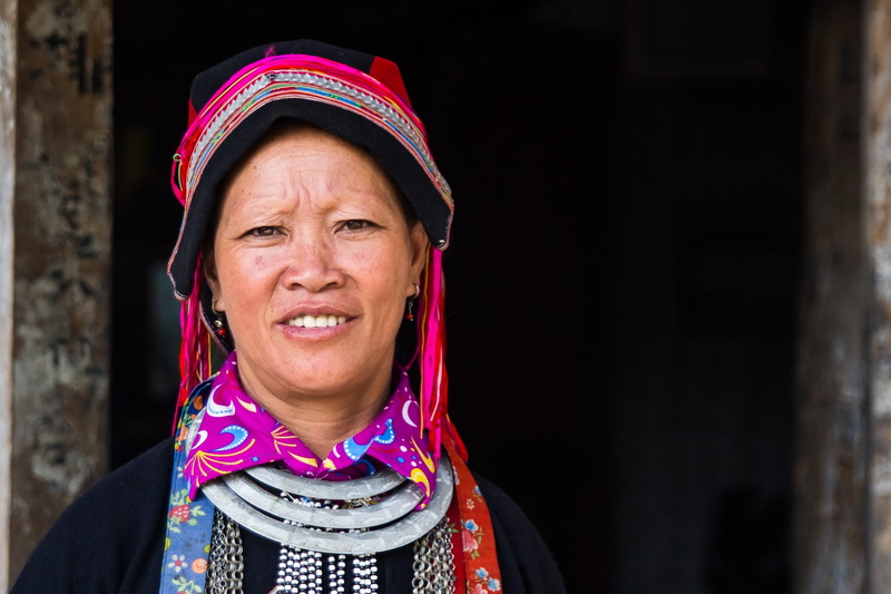 dzao, Minority, face, travel, 2K, ethnography, looking at camera, front view, ethnic, headshot, portrait, human body part, winter, colorful, Ethnic, clothing