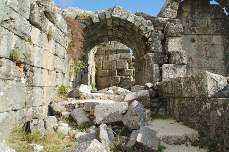 no people, archaeology, ancient civilization, photo, turkey, building exterior, ruined, architecture, columnar, history, damaged, travel destinations, ancient