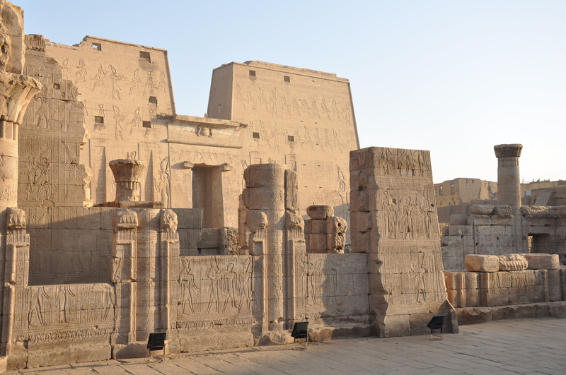 ruined, edfu, architecture, pierre, brown, archaeology, building, statue, concrete, sculpture, old ruin, craft, no people, ancient civilization, built structure