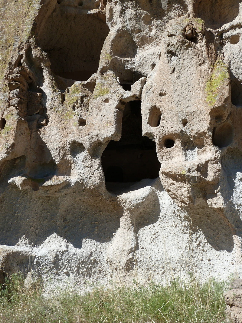 outdoors, tourist attraction, limestone, 720P, built structure, damaged, old, art and craft, rock, ruined, tourism, heritage, cliff dwelling, native, the past