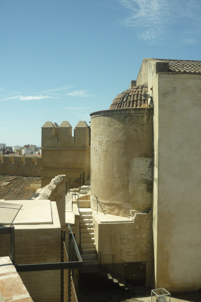 the past, Walls, city, sunlight, fortification, fort, travel, building, adarve, Torres, Alcazaba, ancient, cloud - sky, architecture, badajoz, sky, wall