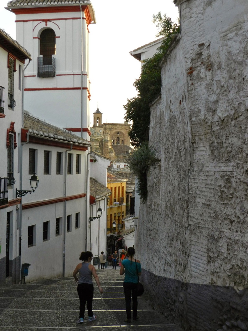 lifestyles, andalusia, men, moorish, landmark, leisure activity, building exterior, built structure, urban Scene, rear view, culture, architecture, group of people