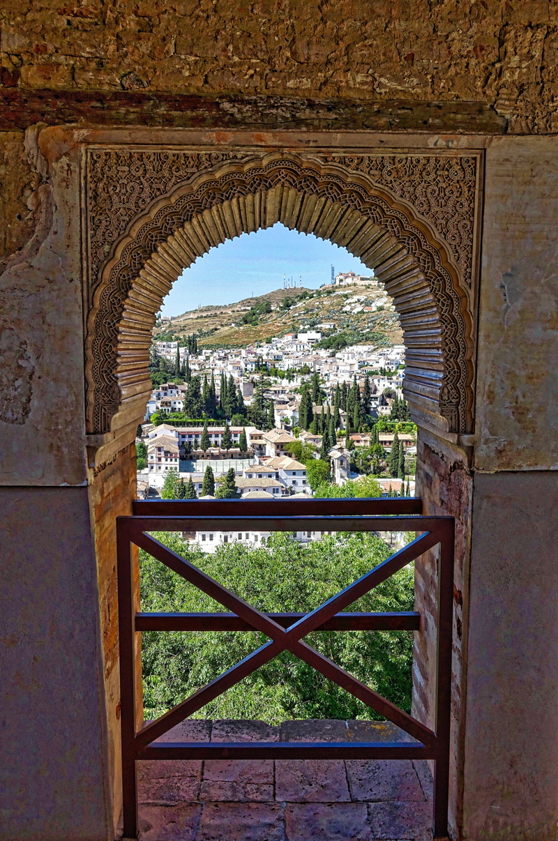 building, plasterwork, tourism, metal, decoration, history, city, moorish, gate, spanish, alhambra, outdoors, architecture, building exterior, travel destinations