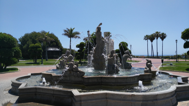 nature, no people, architecture, bateria, andalucia, art and craft, creativity, spraying, plant, palm tree, parque, human representation, water, park - man made space