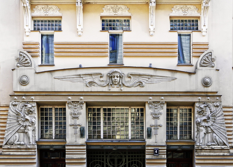 building, history, 4K, day, playful, facade, full frame, architectural column, carving, secessionists, built structure, railing, playfulness, ornate, art nouveau