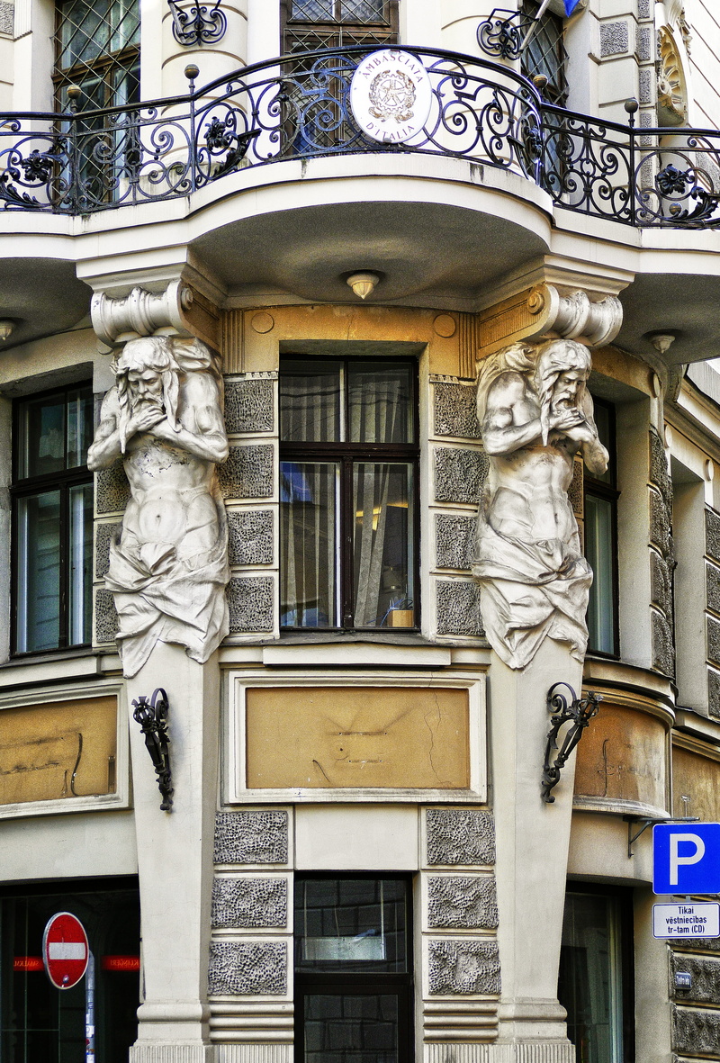carving - craft product, built structure, consulate, bas relief, history, low angle view, playfulness, day, riga, building, 5K, sculpture, male likeness