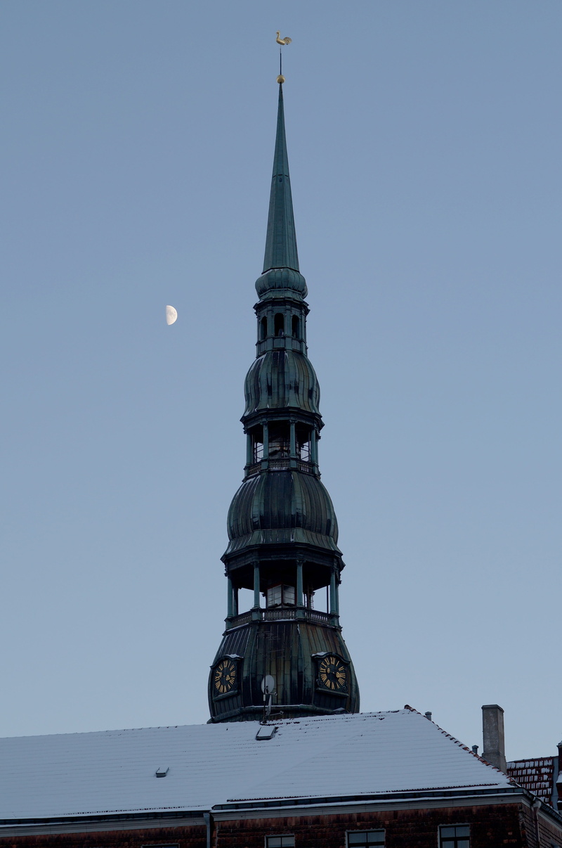 city, saint peters cathedral, low angle view, cockerel, no people, outdoors, place of worship, crescent, the clock tower, Tower, 4K, built Structure, tall - high