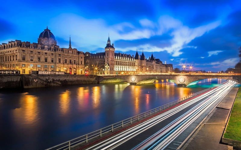 illuminated, river, building exterior, transportation, building, sky, seine, travel destinations, connection, motion, 1080P, architecture, long exposure