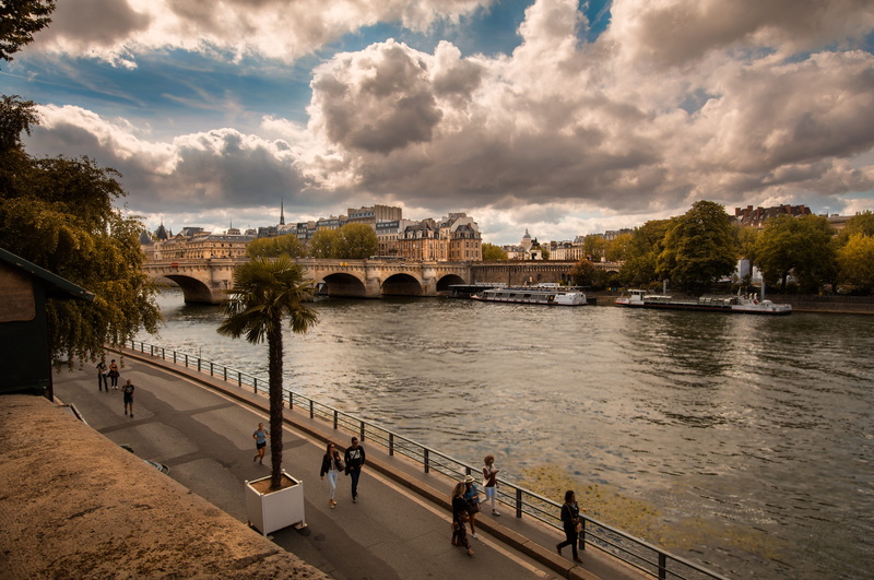 body, building exterior, water, travel destinations, connection, outdoors, arch bridge, ile st-louis, seine, bridge, railing, bridge - man made structure