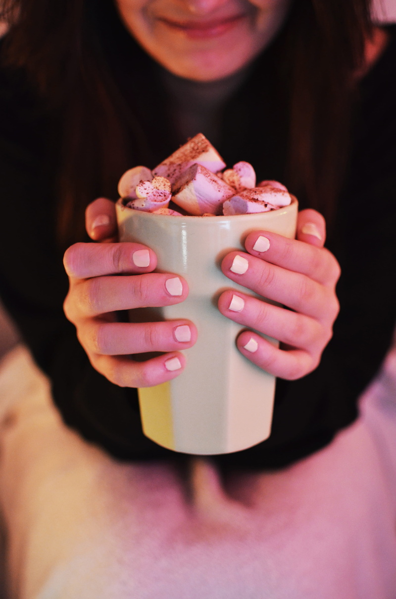 hot drink, food and drink, delicious, midsection, candy, front view, sweets, focus on foreground, pink color, nail, one person, refreshment, woman, tv
