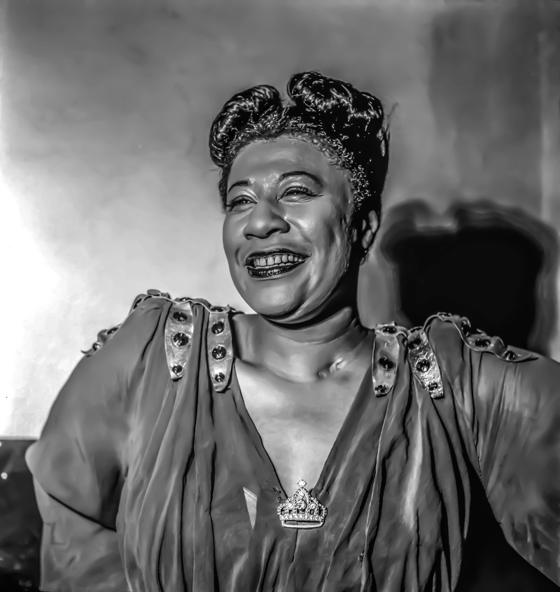 Portrait, beautiful woman, happiness, Ella Fitzgerald, front view, ella, female, focus on foreground, leisure activity, looking at camera, adult, waist up