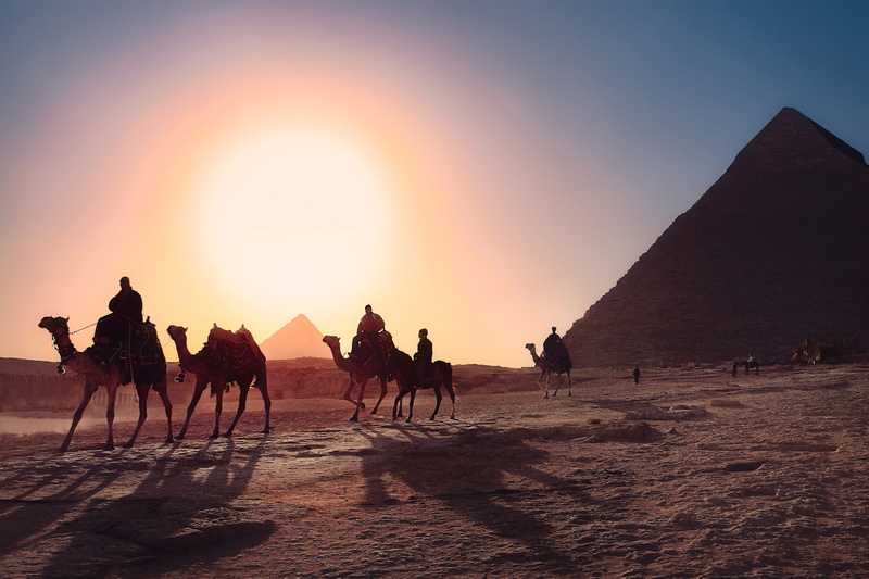 5K, scenics - nature, arid climate, sand, group of people, land, equestrian, animal, beside, persons, al ahram, horse, ocean, sky, camels, pets, water