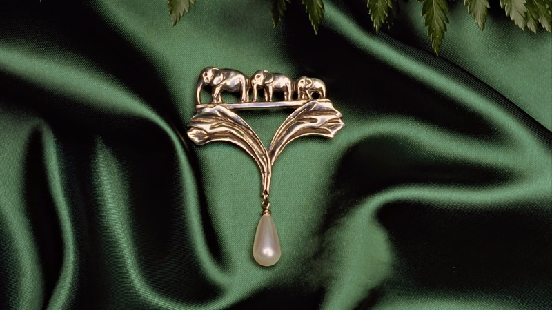 gift, pearl pendant, elephants, 1080P, brooch, pearl, decoration, holiday, gold, Shine, leaves, green silk