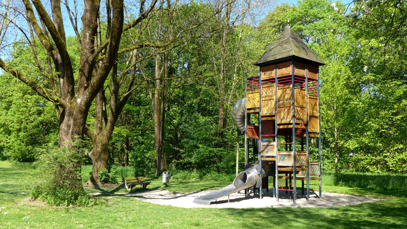 building exterior, architecture, tranquility, freising, tree, childrens playground, no people, day, wood, brown, 4K, gray, slide, tree trunk, forest, trunk
