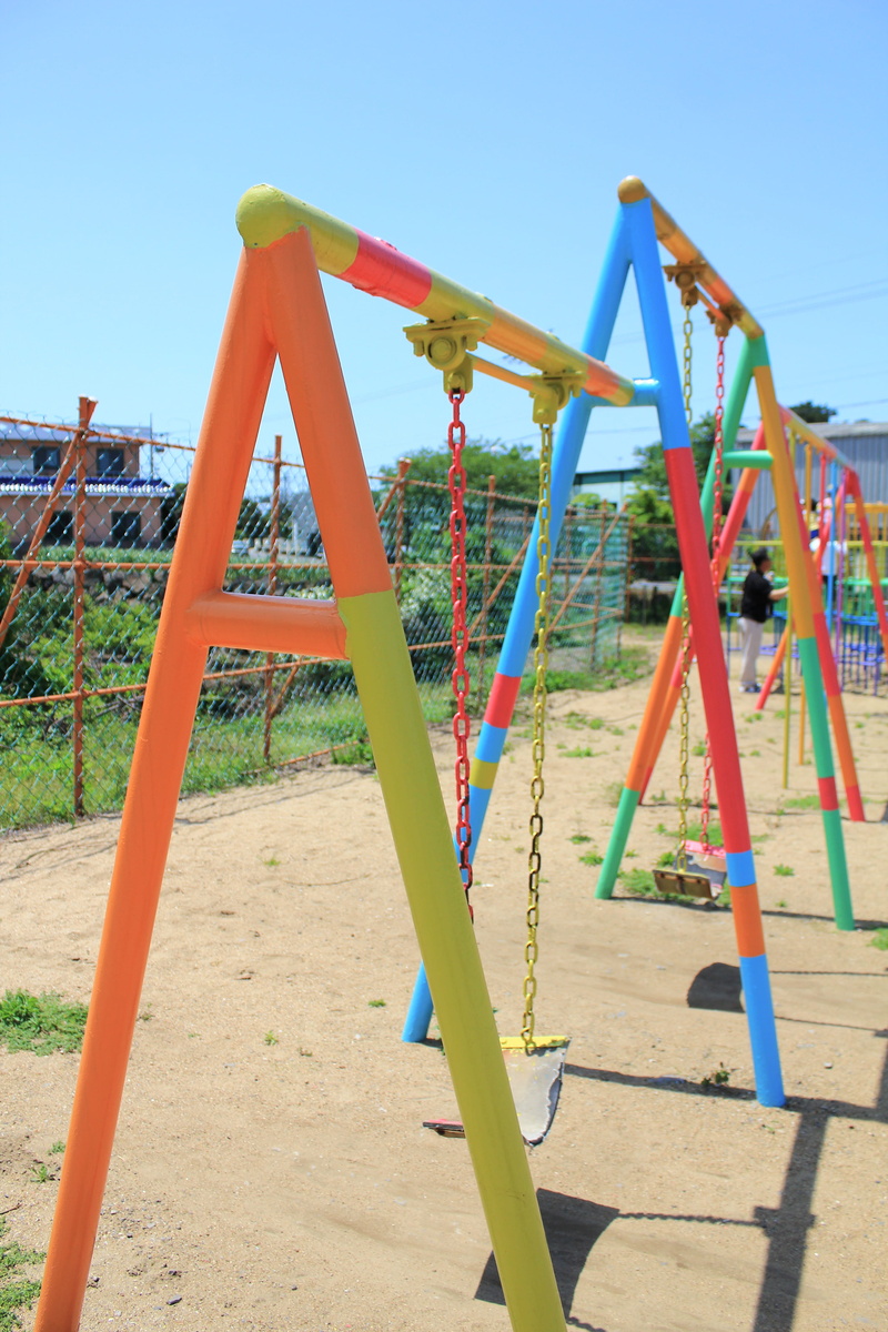 childhood, sky, playing, school, 5K, monkey bars, fun, swinging, outdoors, sunny, schoolyard, Playground, jungle gym, Rides, nature, multi colored, park - Man Made Space