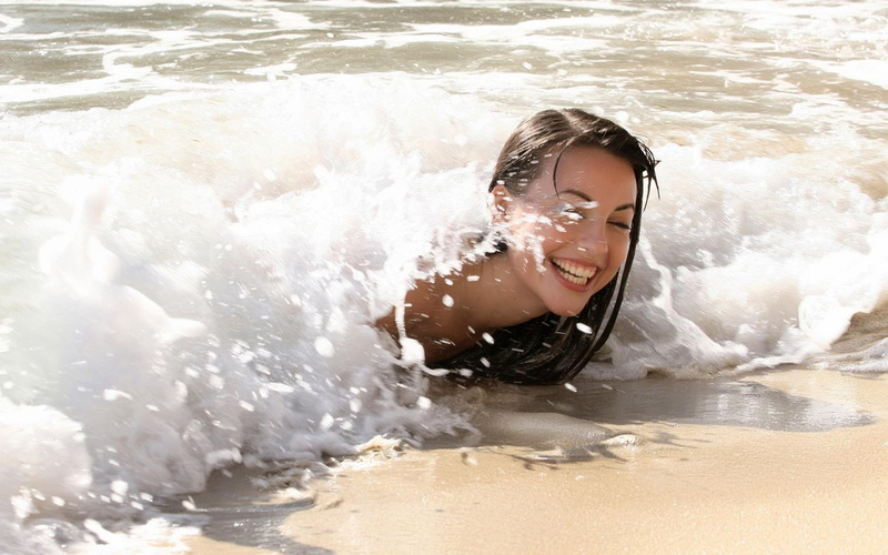 women, smiling, 1080P, sea, brunette, beach, sand, Lorena Garcia, water