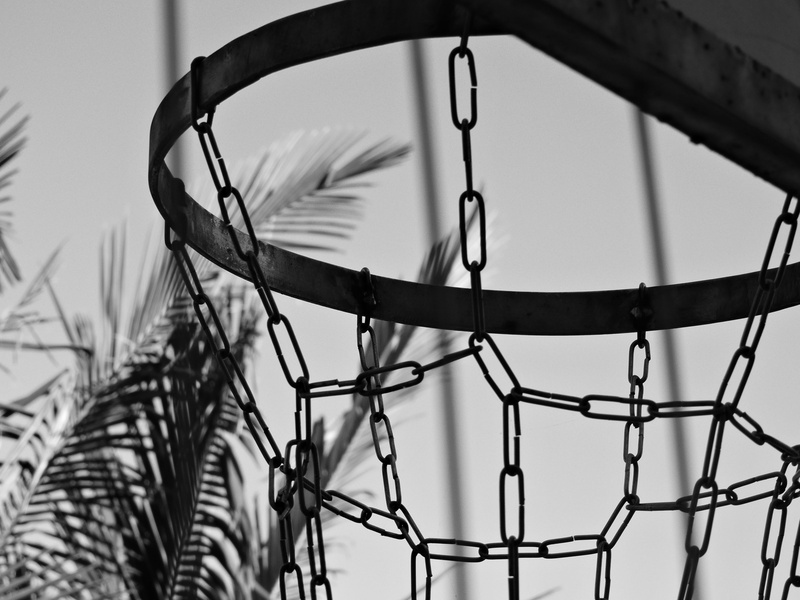 basketball - sport, hoop, close-up, focus on foreground, Basketball, day, no people, basketball hoop, selective focus, outdoors, absence, chain, 4K, jungle gym