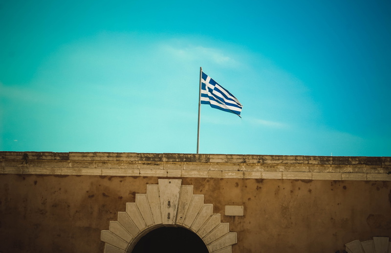 crypt, hoisted, pole, bridge, independence, arched, 4K, low angle view, sky, building, patriotism, building exterior, blue, emblem, architecture, greece