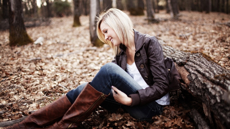 Smile, Sit, 1080P, Ground, Forest, Girl