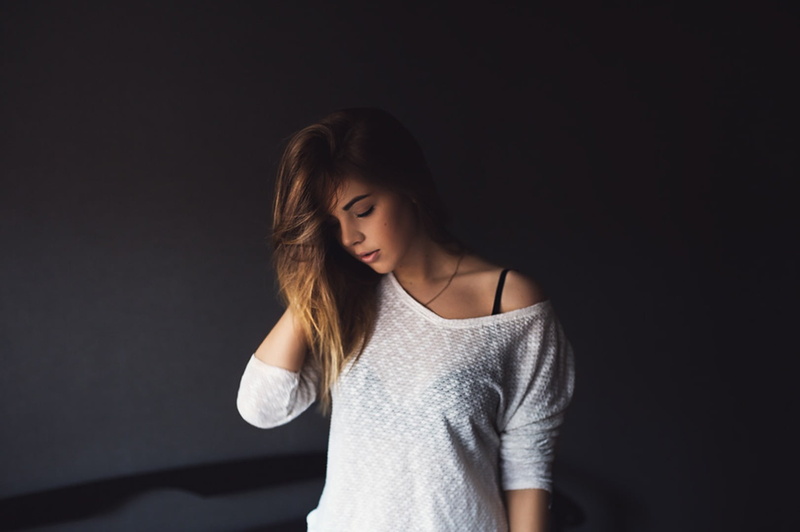 lifestyles, casual clothing, studio shot, beauty, looking, young women, copy space, closed eyes, 720P, lace, contemplation, top, hair, waist up, young adult
