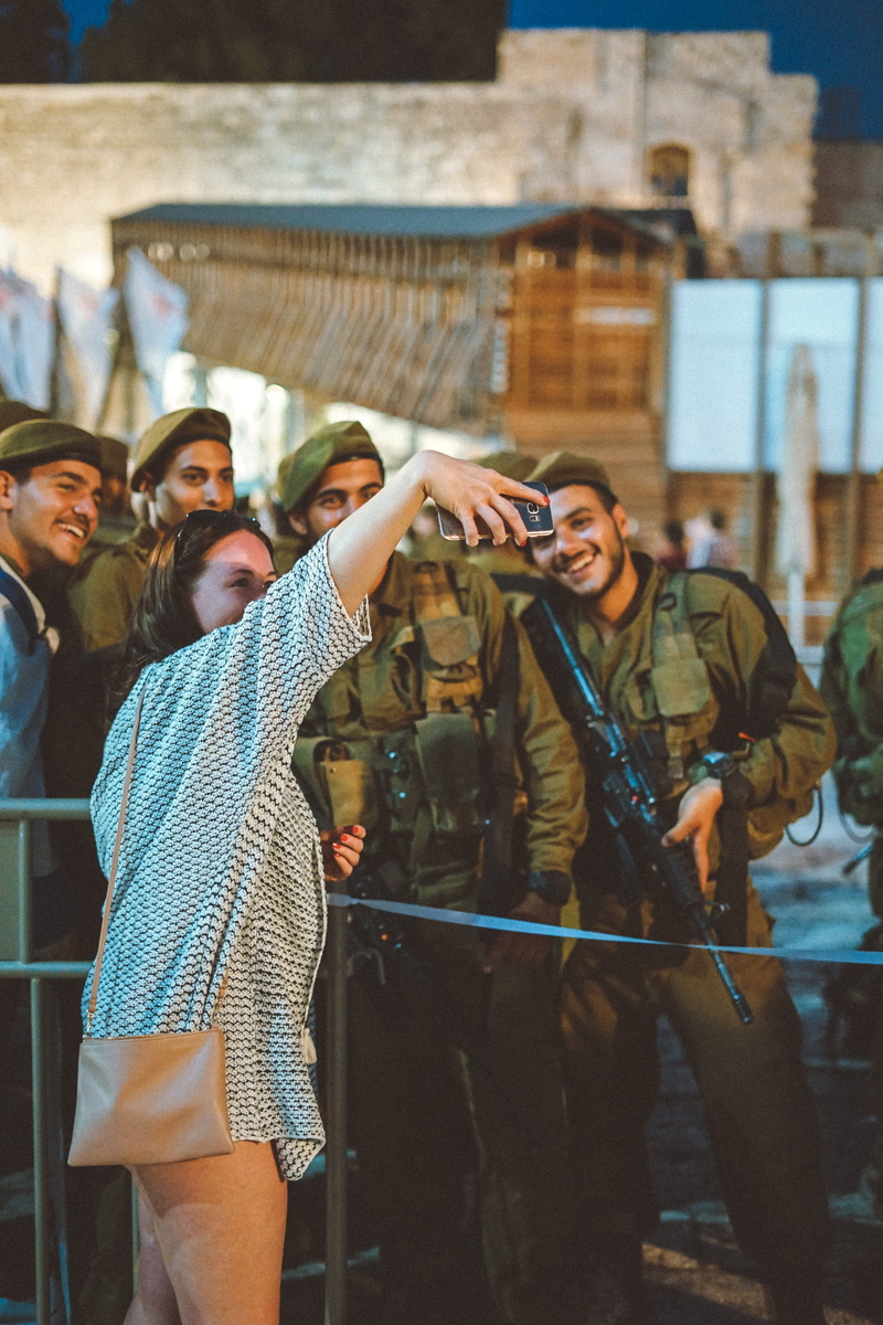 architecture, enjoyment, 4K, young adult, female, adult, young women, real people, young men, incidental people, emotion, western wall, army, people, woman