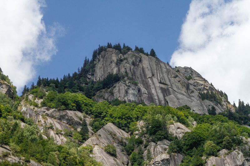 eroded, scenic, environment, woods, rock formation, mountain range, formation, 5K, day, view, rocks, non-urban scene, pine trees, scenery, high, low angle view