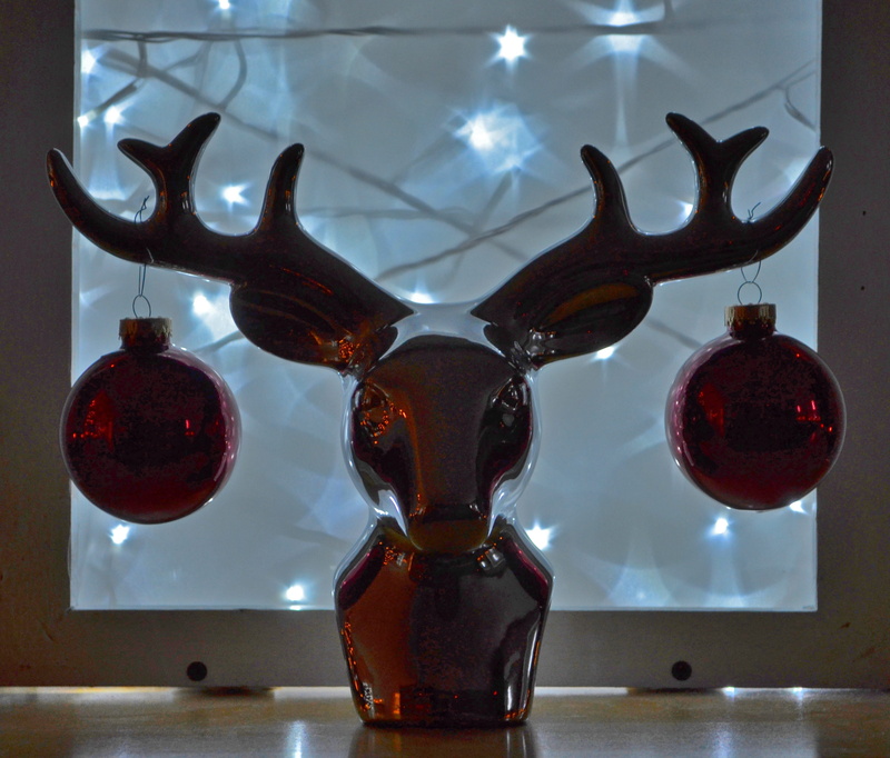 celebration, animal, representation, animal head, lighting equipment, advent, close-up, hanging, merry christmas, Christmas, deer, liquid, Balls, Moose
