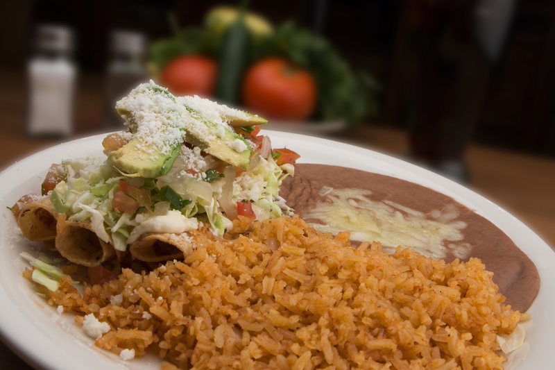 garnish, dinner, table, snack, wellbeing, serving size, freshness, close-up, Tortilla, spicy, cilantro, white, Taco, no people, Meal, fried, healthy eating
