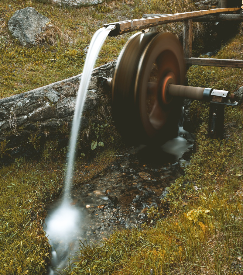 turn, old, hiking, close-up, wheel, no people, river, grass, forge, nature, plant, mystical, garden hose, flowing water, formal garden, mill wheel, motion