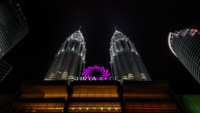 landscape, close-up, modern, lumpur, kuala, tower, iconic, landmark, lighting equipment, night, financial district, cityscape, city, business, outdoors