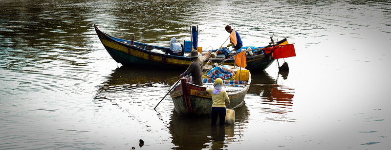 rowboat, high angle view, Boats, canal, adult, those, Vietnam, catching fish, water, 2K, Life, gondola - traditional boat, the work, transportation, nature