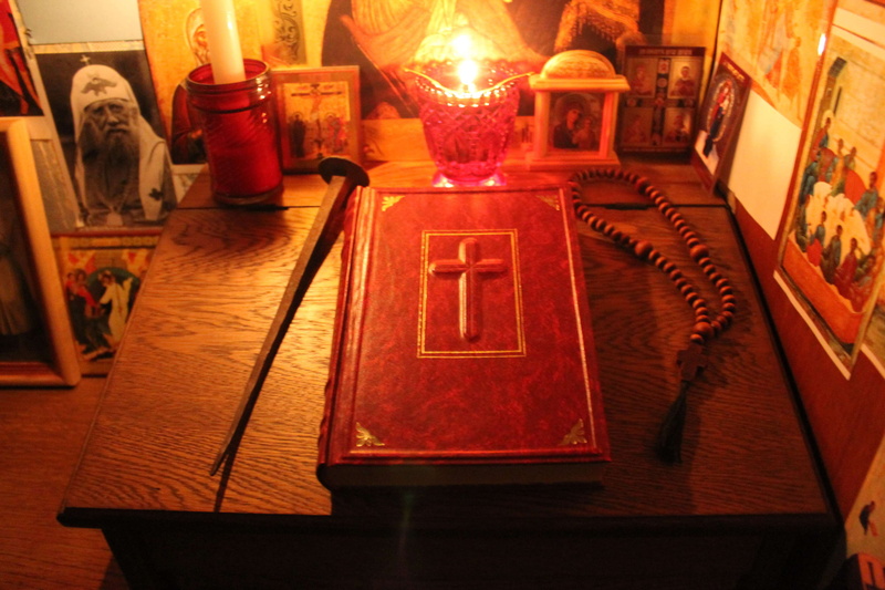 christian, belief, wood - material, religion, art and craft, picture frame, light, frame, christianity, lighting equipment, table, candle, electric lamp