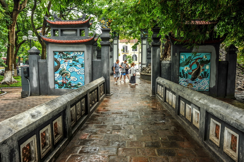 architecture, temple, church, Asia, Water, men, nature, tree, plant, pagoda, lantern, tourism, building, capital, building exterior, day, park, the way forward