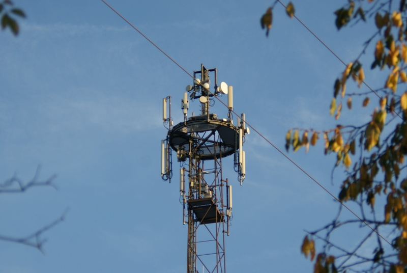 2K, tall - high, communication, transmission tower, power supply, tower, architecture, built structure, mobile, no people, fuel and power generation, antenna - aerial