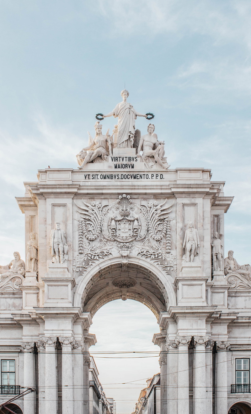 outdoors, building, cityscape, stone, arch, white, 2K, europe, capital Cities, clean, sculpture, travel Destinations, italy, art, france, historic, city