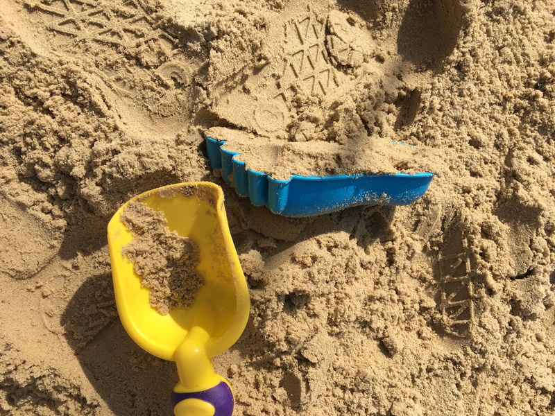 sand bucket, yellow, beach, leisure, fun, toy, day, close-up, no people, high angle view, sand pail and shovel, nature, Toys, digging, scoop, Spie, Sand Pit