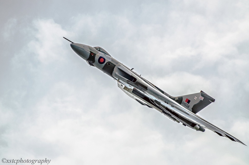 force, bomber, siddeley, delta, royal, vulcan, england, aircrafts, wing, 1080P, air, avro, b 2, strategic, hawker