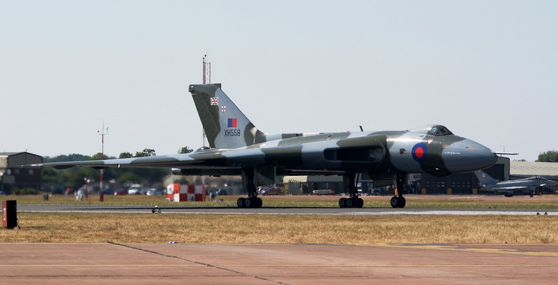 b 2, bomber, delta, siddeley, england, royal, hawker, avro, vulcan, strategic, force, 1080P, air, wing