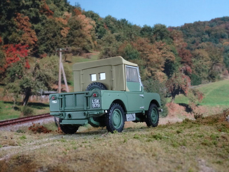 land rover, mode of transportation, all terrain vehicle, stationary, off-road vehicle, land vehicle, motor vehicle, land, travel, oldtimer, day, offroad
