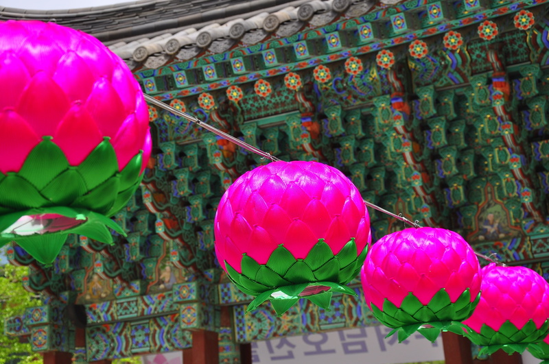 temple, celebration, no people, balloon, place of worship, outdoors, religion, lantern, event, 2K, asia, korea, chinese lantern, art and craft, cultures