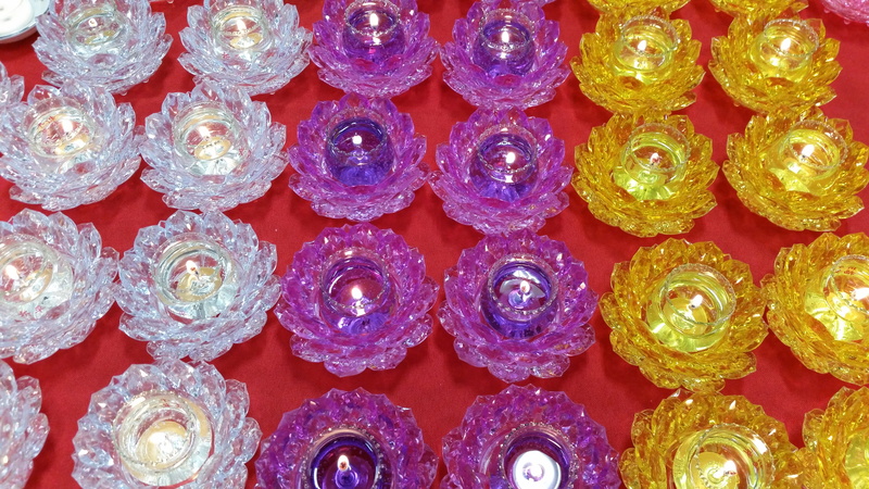 lighting equipment, no people, order, 5K, in a row, still life, for sale, lotus, abundance, side by side, repetition, indoors, offering, worship, Lotus