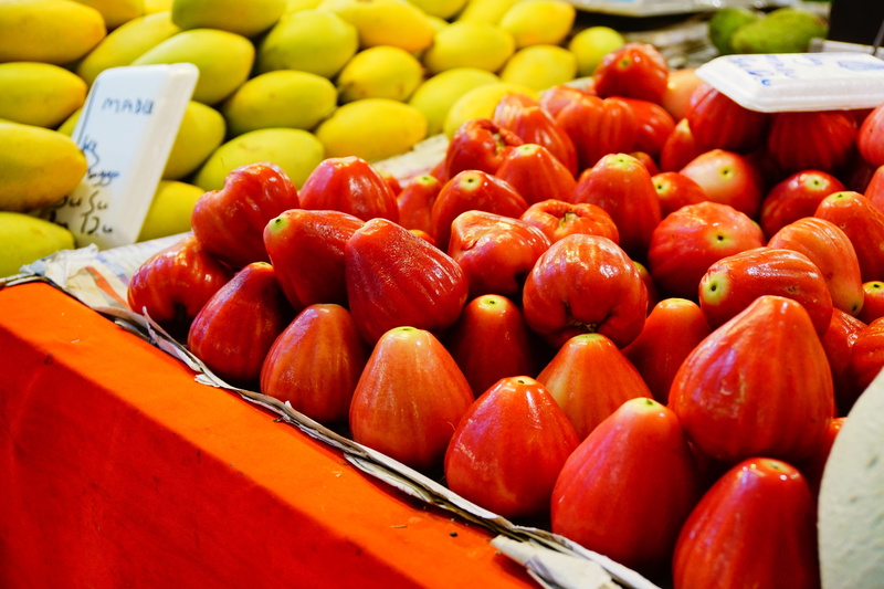organic, freshness, bell fruit, sale, watery rose apple, for sale, water apple, variation, market, wellbeing, retail display, abundance, healthy eating