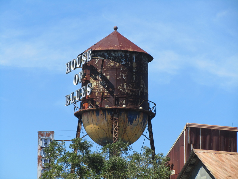 water tower - storage tank, cloud - sky, day, wood - material, low angle view, abandoned, old, blue, house of blues, water, 4K, water tower, outdoors