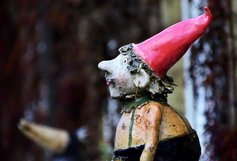 doll, damaged, day, metal, abandoned, art, art and craft, outdoors, water, hamada, small, food and drink, representation, figure, transportation, ceramic figures