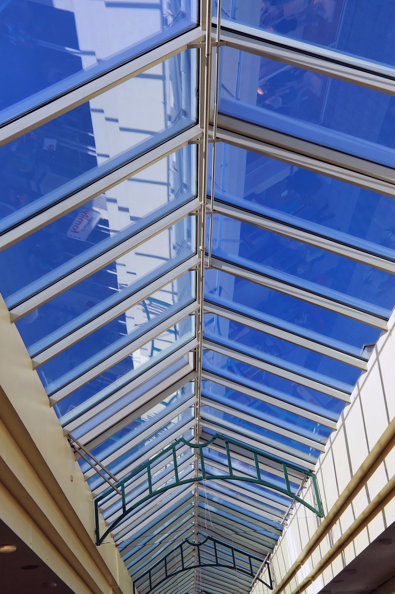 day, glass roof, metal, light, low angle view, ceiling, architecture, blue, glass - material, flooding, sky, sunlight, pattern, modern, glass, building